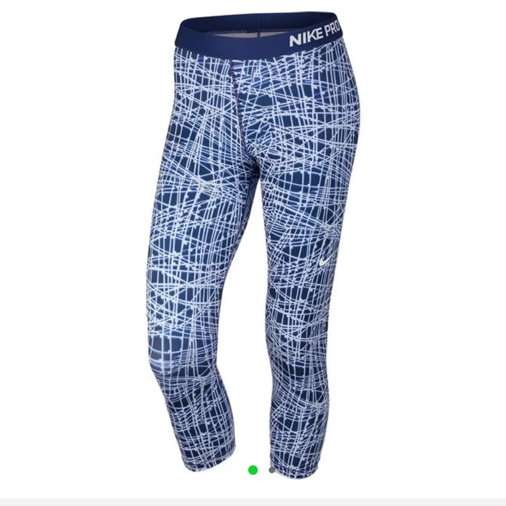 Nike Pro blue black and white cropped leggings abstract stripe. Comfortable.